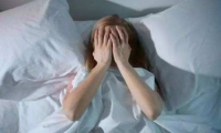 嚴重失眠怎么辦？心諾即眠睡眠儀讓你一覺到天明
