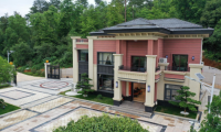 農村自建房，這才是爸媽喜歡的養老別墅，典雅大氣又好住