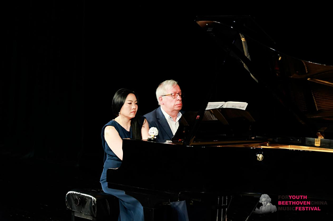 http://img.danews.cc/upload/images/20250612/c60b458d5515b693d67229b1e5dcfd40.png