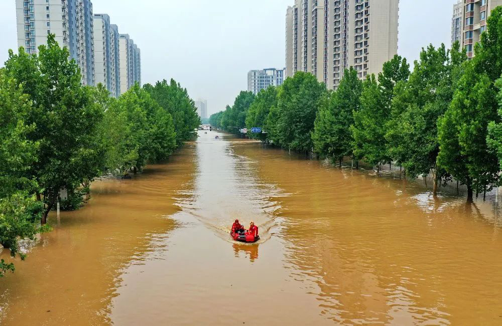 風(fēng)雨同舟 共護(hù)家園丨千年舟集團(tuán)緊急馳援河北災(zāi)區(qū)