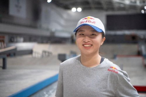 「巴黎賽場(chǎng)上的青春足跡」 奧地利Red Bull運(yùn)動(dòng)員、中國滑板少女曾文蕙的奧運(yùn)回顧