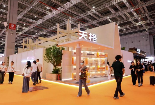 為高端立標準 以價值贏競爭|天格亮相上海地材展賦能行業高質量發展